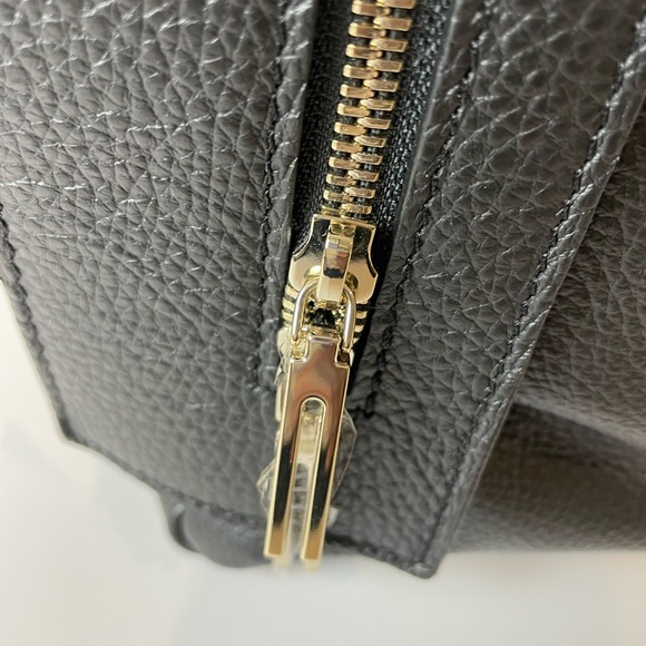 SOLD  $499 — Authentic New Plinio Visona Italia Handbag in full grain calf skin - Picture 3 of 8